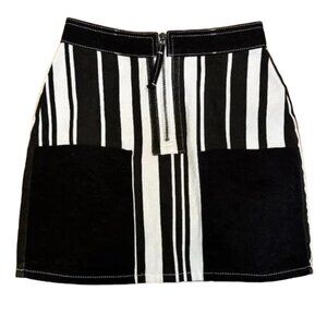 BDG URBAN OUTFITTERS Zip Front Striped Black & White Denim Mini Skirt - size XS